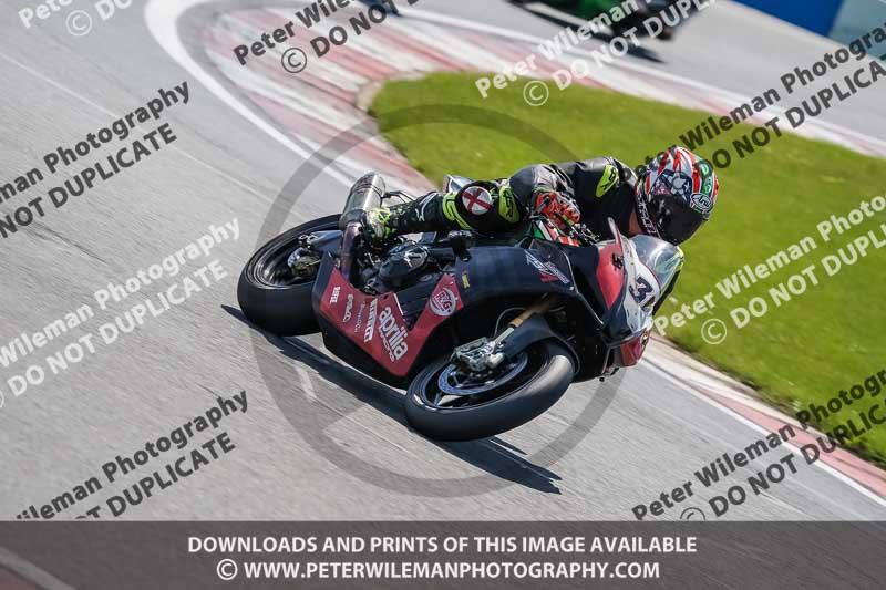 donington no limits trackday;donington park photographs;donington trackday photographs;no limits trackdays;peter wileman photography;trackday digital images;trackday photos